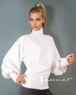 Блуза с широк и набран прилеп ръкав и поло