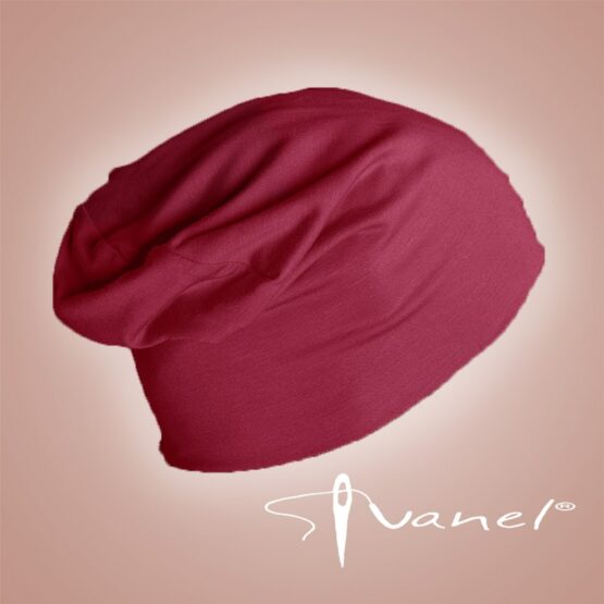 шапка от трико от онлайн магазин на ателие Иванел, бордо